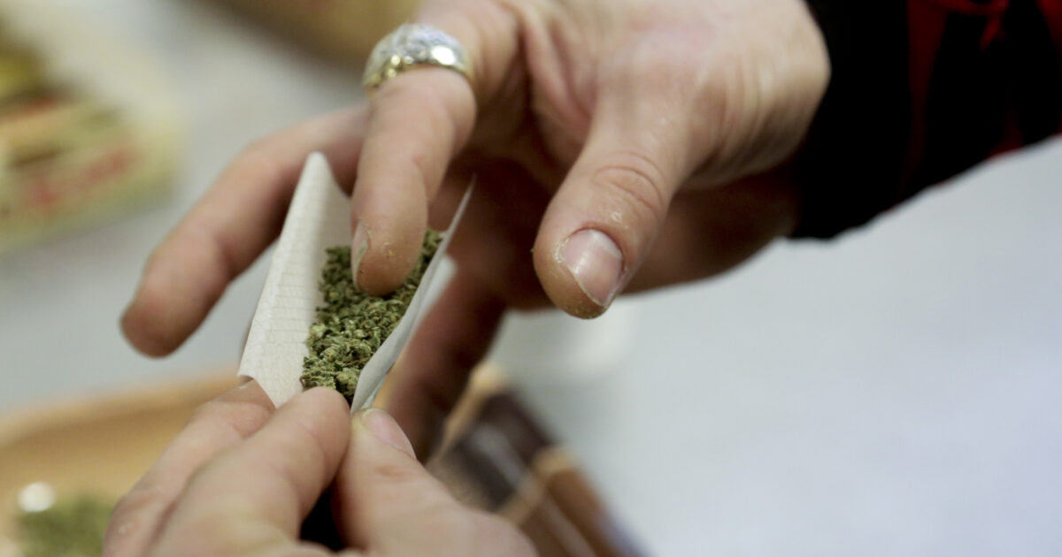 Cannabis rullning