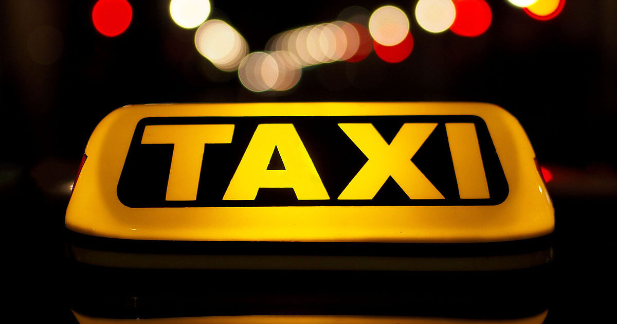 Taxi